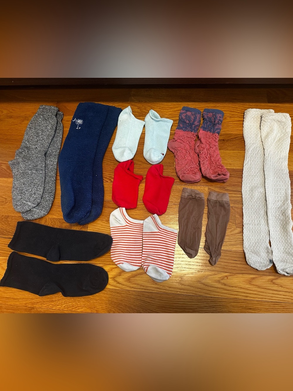 Lot of 9 pairs of socks